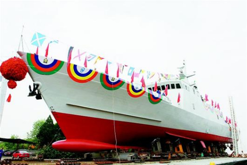 中國(guó)出口國(guó)外某新型戰(zhàn)斗艦艇 中國(guó)出口國(guó)外某新型戰(zhàn)斗艦艇