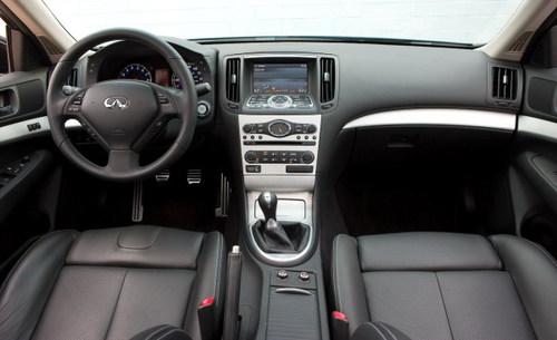 奧迪A4對(duì)比寶馬328/英菲尼迪G37/謳歌TL