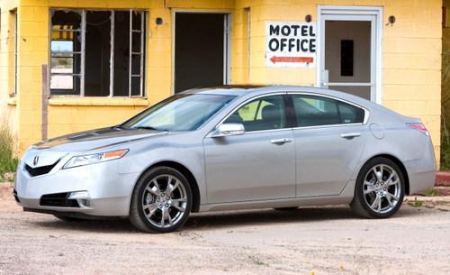 奧迪A4對比寶馬328/英菲尼迪G37/謳歌TL