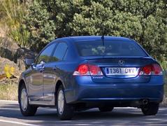 油價繼續(xù)飆升 5款節(jié)油的新能源車型推薦