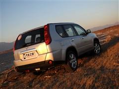 汽車之家 東風(fēng)日產(chǎn) 奇駿 2.5l xl mt 4wd