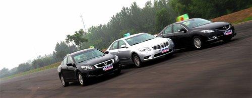 三款日系中型車對比 睿翼/雅閣/凱美瑞 汽車之家 三款日系中型車對比 睿翼/雅閣/凱美瑞 汽車之家