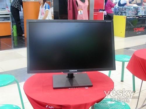 獨家首爆 廉價廣視角三星P2380到貨現(xiàn)場拆箱