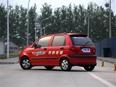 汽車之家 上汽通用五菱 樂(lè)馳 1.2 手動(dòng)時(shí)尚型