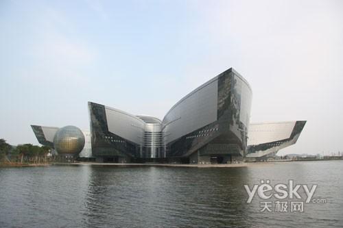 十一出游專業(yè)之選 市場(chǎng)熱門單反相機(jī)推薦