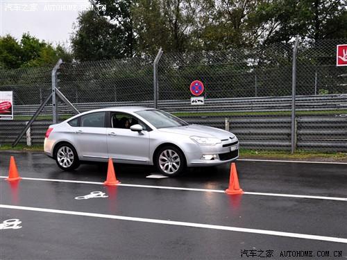 汽車之家 進(jìn)口雪鐵龍 進(jìn)口雪鐵龍c5 2.0 豪華型
