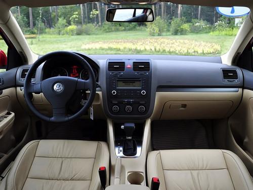 (qing)߀(jng)(j)1.6Lbl(f)әC(j)܇