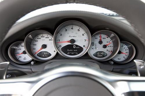 C|(zh)ԇ{r(sh)¿911 Turbo