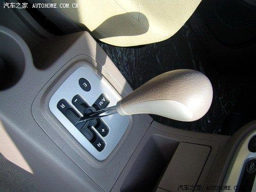 采用AMT變速器 奇瑞QQ6自動擋諜照曝光 汽車之家 采用AMT變速器 奇瑞QQ6自動擋諜照曝光 汽車之家