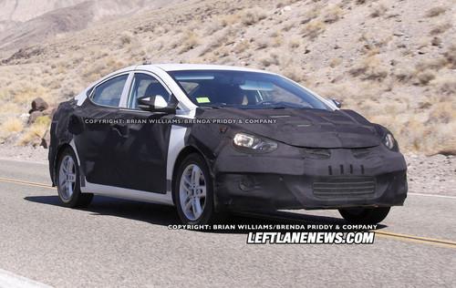 內(nèi)部配置豐富 全新現(xiàn)代伊蘭特諜照再曝