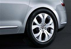 廣州車展上市 東風(fēng)雪鐵龍c5正式發(fā)布 汽車之家 廣州車展上市 東風(fēng)雪鐵龍c5正式發(fā)布 汽車之家