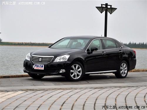 汽車(chē)之家 一汽豐田 皇冠 2010款 3.0 基本型