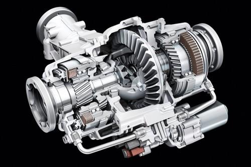 豪華車的準(zhǔn)則 海外試駕2011款?yuàn)W迪A8