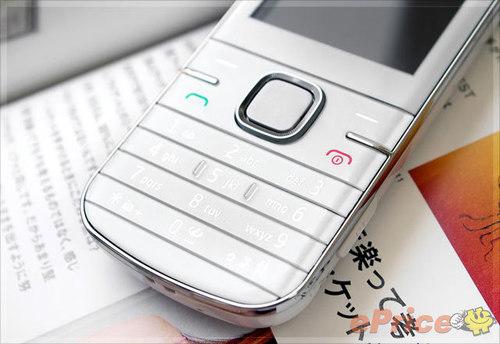 入門CDMA時(shí)尚手機(jī) 諾基亞3806詳盡評(píng)測(cè)