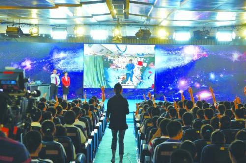 20ЇW(xu)ЌW(xu)̫nnW(xu)eTƽᆖ