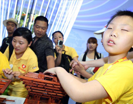 äͯW(xu)УС־Ըߵ[@ͨ^Լ|X XHʢr