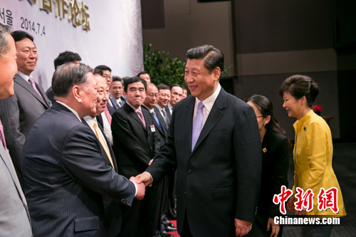 習(xí)近平勉勵中韓企業(yè)家:攜手合作,共創(chuàng)未來