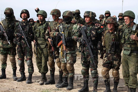 專(zhuān)家:中俄聯(lián)演雙方特戰(zhàn)部隊(duì)將交換使用武器